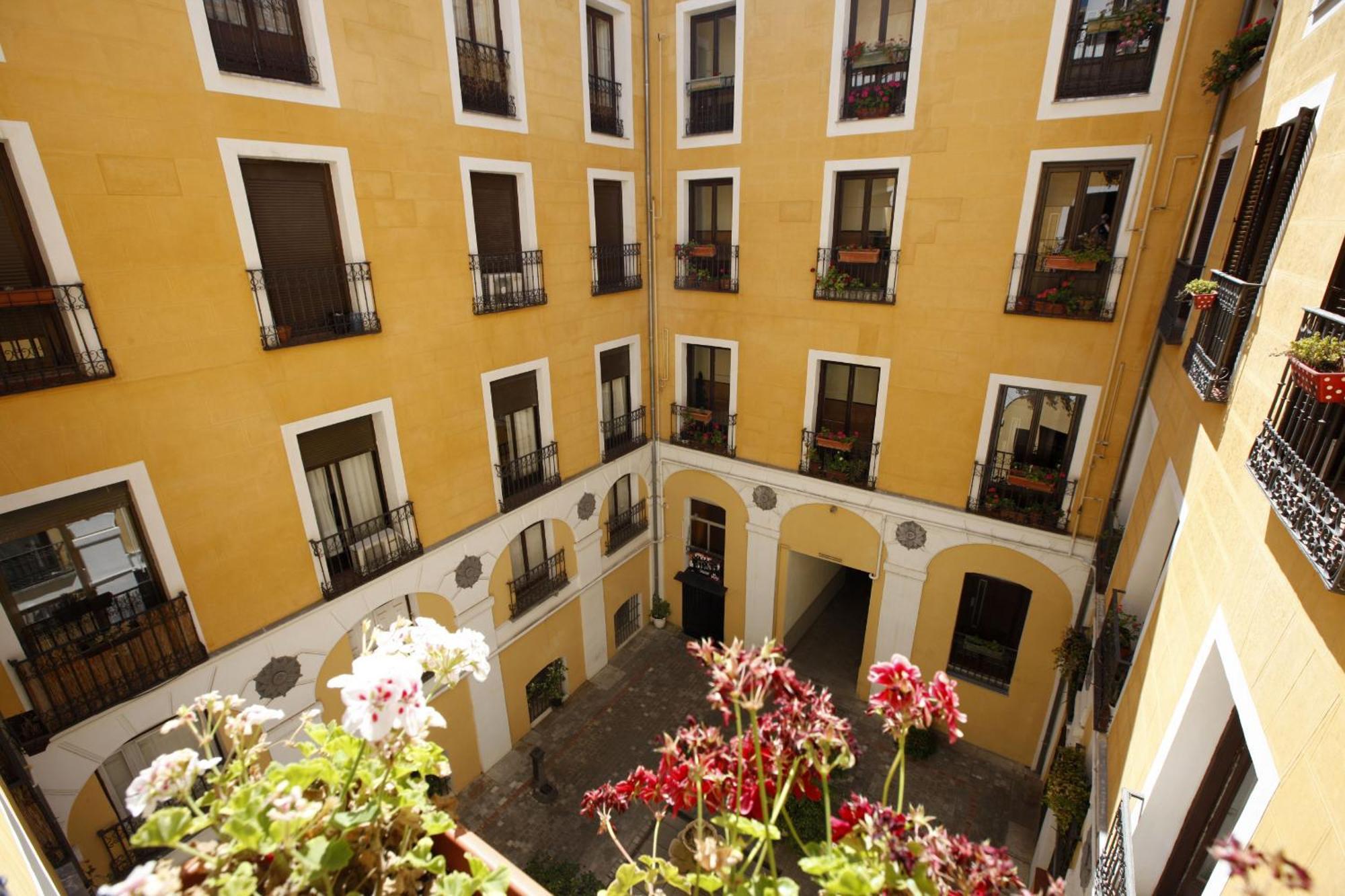 Madrid Centric Suites エクステリア 写真